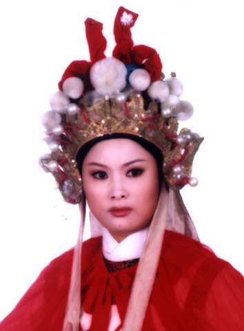 著名越剧演员-周伟君 著名越剧演员-周伟君