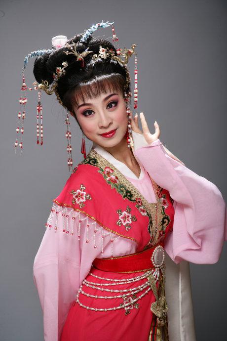 著名越剧演员-王婕 著名越剧演员-王婕