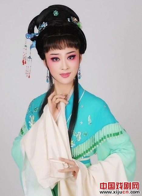 著名越剧演员-张倩倩 著名越剧演员-张倩倩